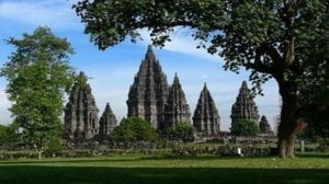 Java Tour visiting Prambanan Temple